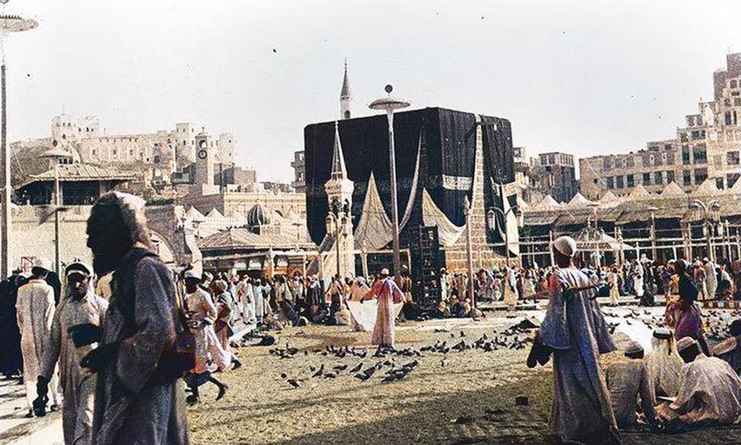 Colorized Image (Makkah)